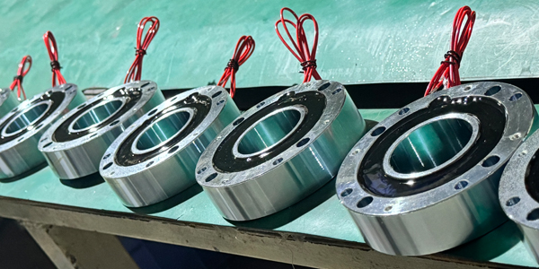 哪種電磁制動器適合紡織機？選擇合適制動器的關(guān)鍵