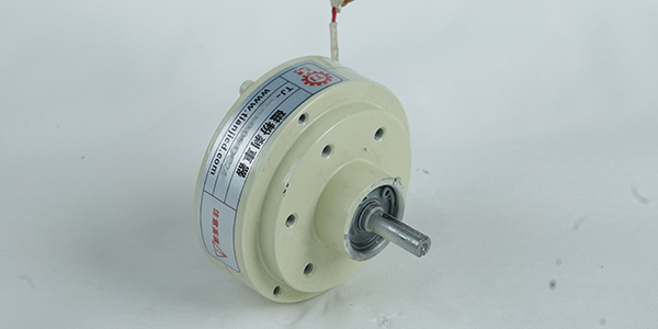 復(fù)膜機(jī)和磁粉剎車器：技術(shù)關(guān)聯(lián)如何體現(xiàn)？